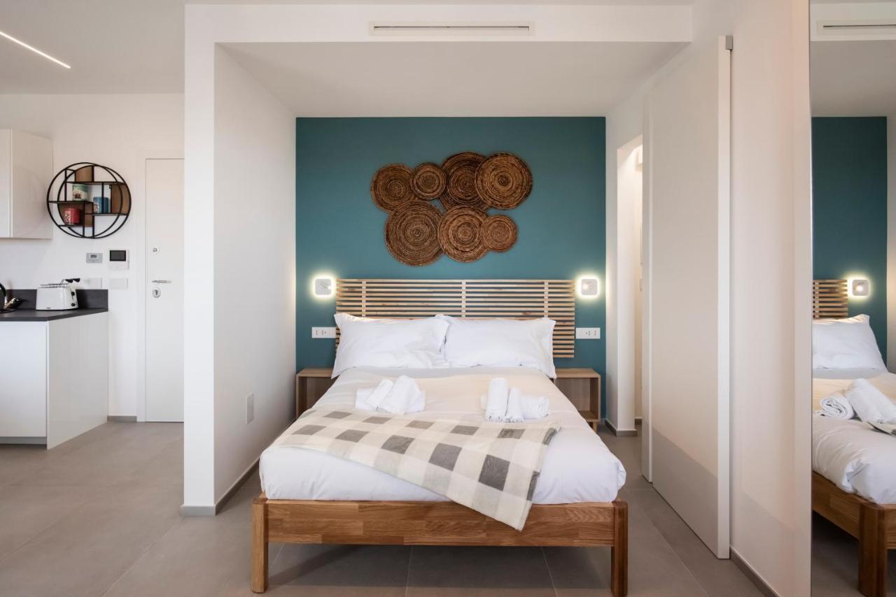 Gentile 46 Blu Luxury Flat Apartment Бари Екстериор снимка