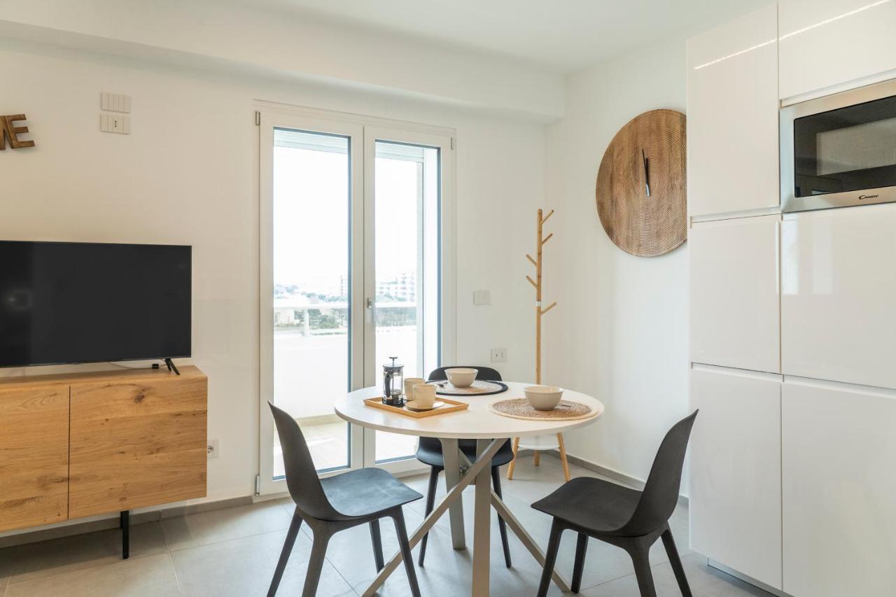Gentile 46 Blu Luxury Flat Apartment Бари Екстериор снимка