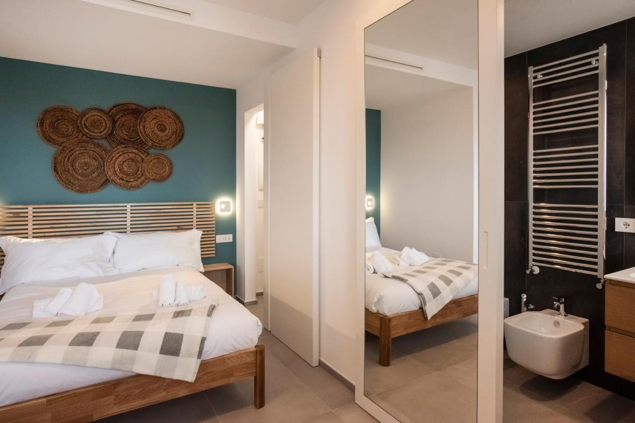 Gentile 46 Blu Luxury Flat Apartment Бари Екстериор снимка