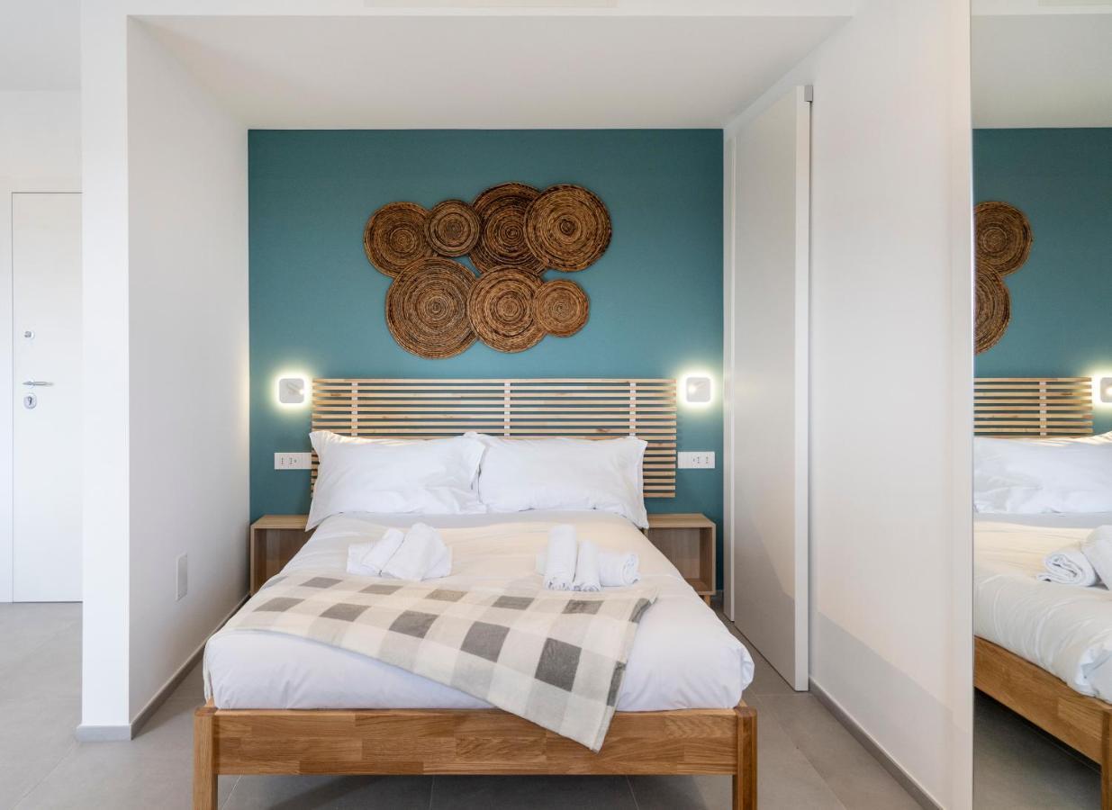 Gentile 46 Blu Luxury Flat Apartment Бари Екстериор снимка