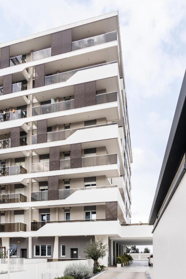 Gentile 46 Blu Luxury Flat Apartment Бари Екстериор снимка